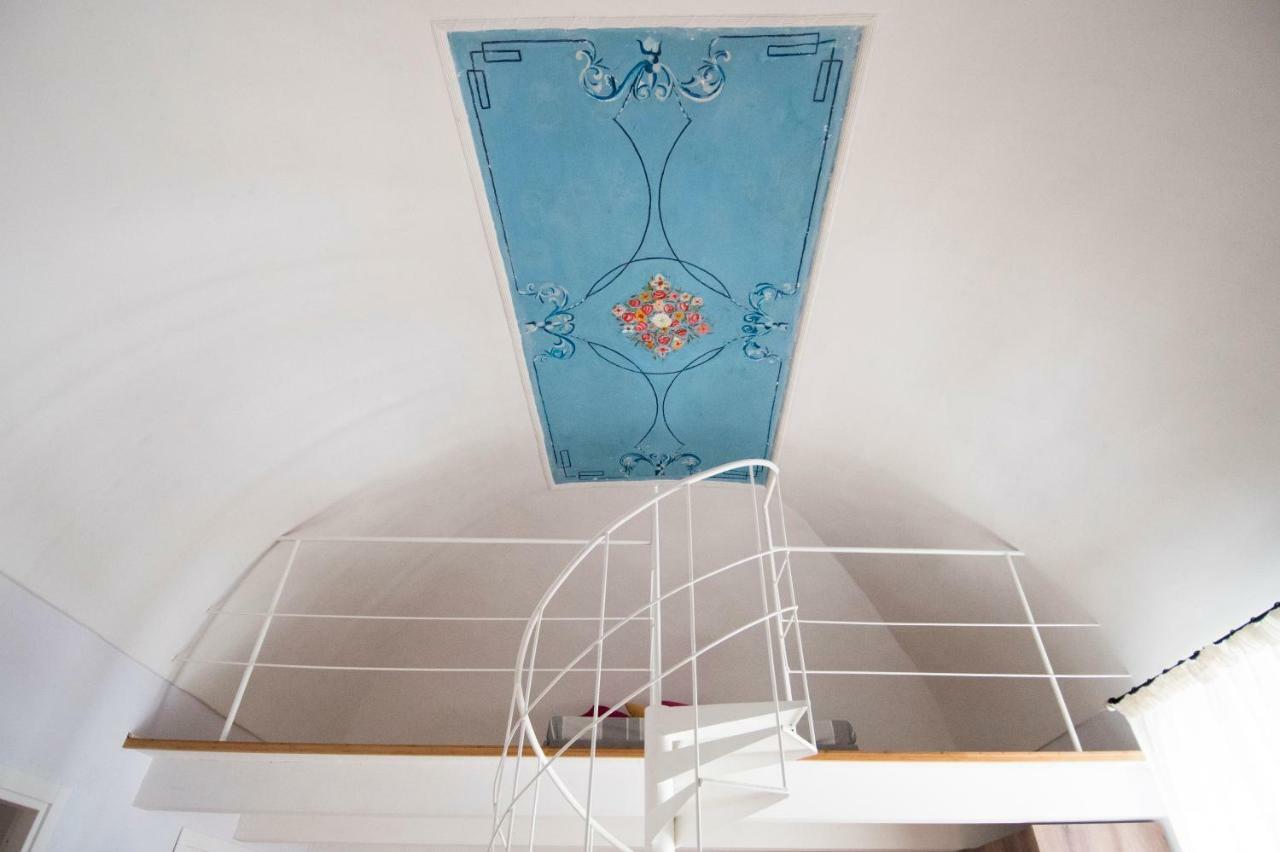 Dimora Cumma Mari Bed & Breakfast 2*